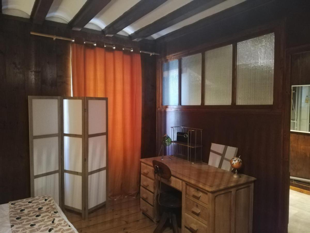 La Canetterie Dole Buitenkant foto
