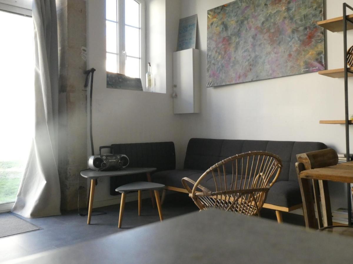 La Canetterie Dole Buitenkant foto